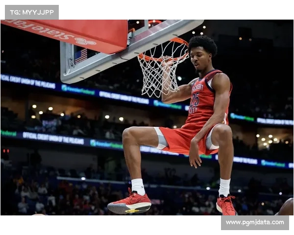 马刺客场对阵鹈鹕,福克斯率队冲击西南赛区第七胜 马刺客场对阵鹈鹕,福克斯率队冲击西南赛区第七胜